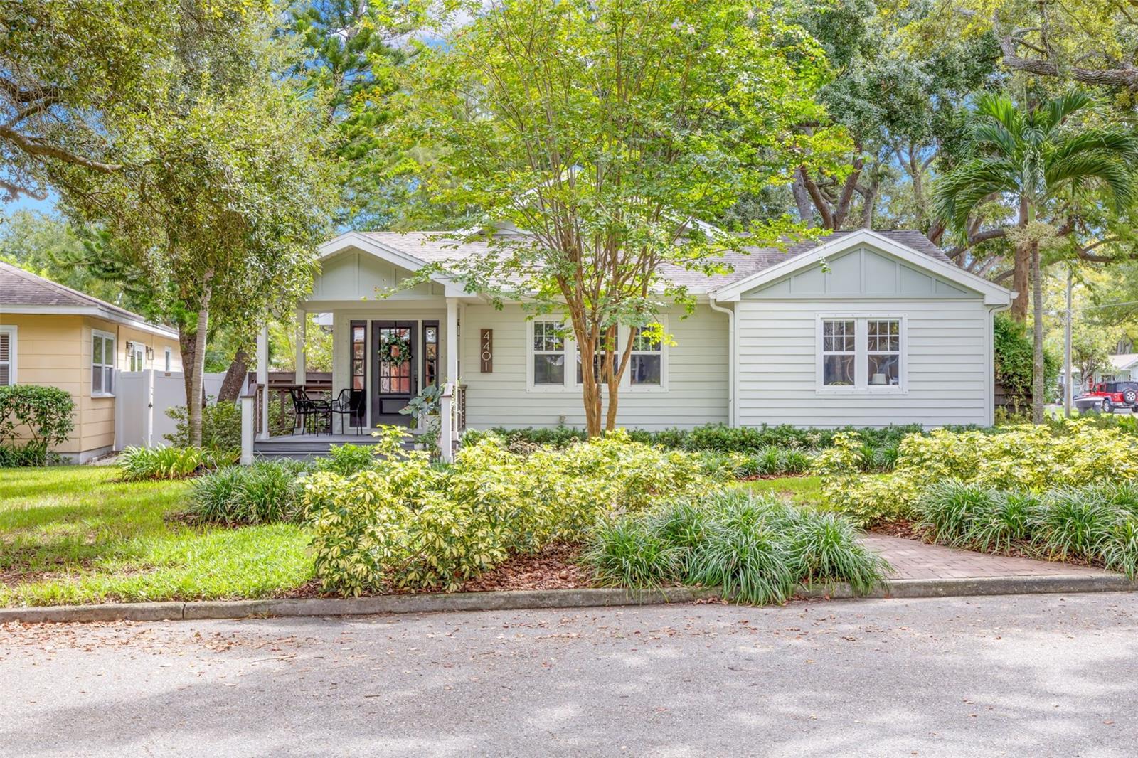 Photo of 4401 10TH STREET ST PETERSBURG FL 33703