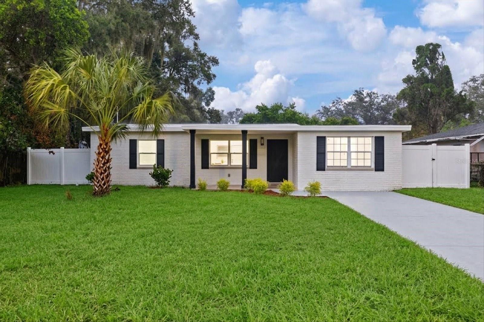 Photo of 3012 E HANNA AVENUE TAMPA FL 33610