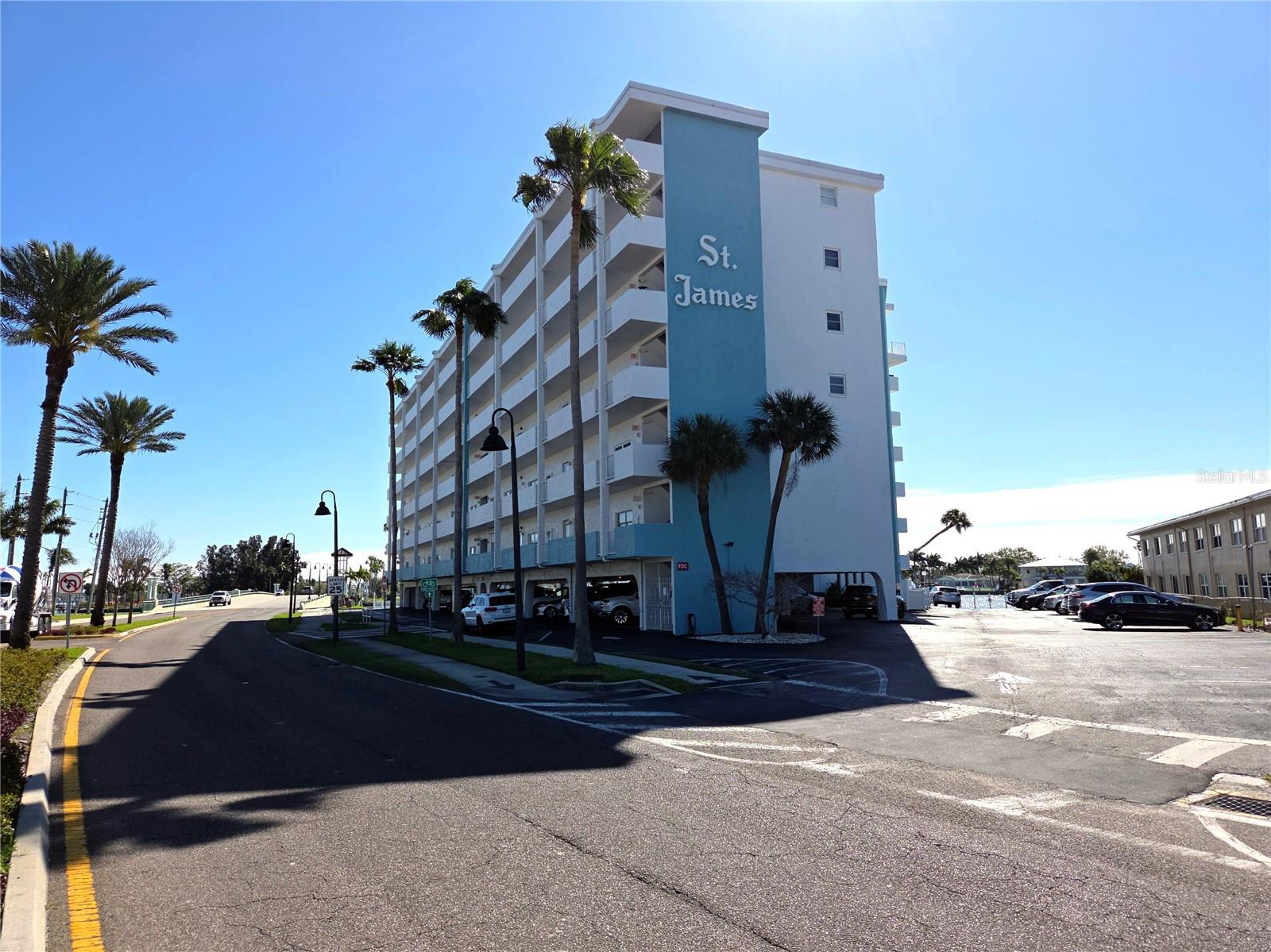 Photo of 285 107TH AVENUE #505 TREASURE ISLAND FL 33706
