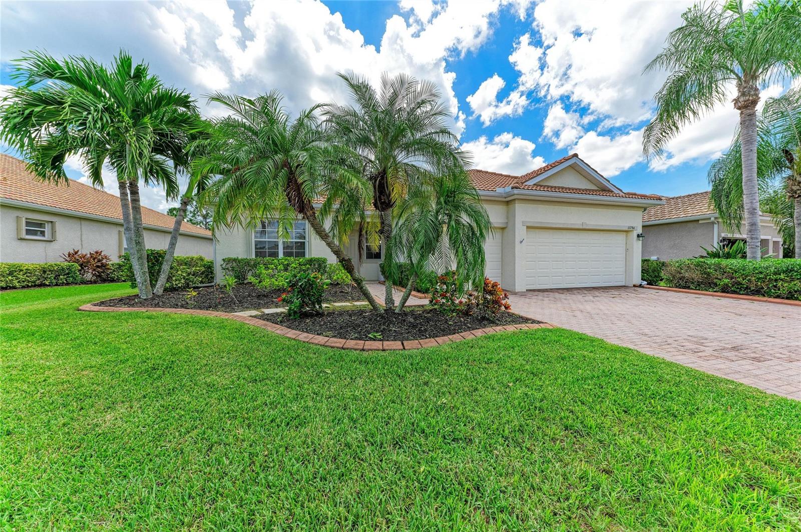 Photo of 11794 GRANITE WOODS LOOP VENICE FL 34292