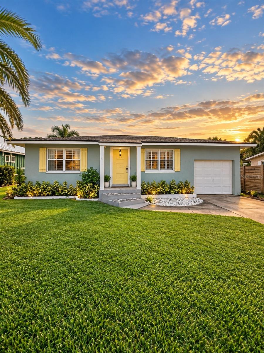 Photo of 214 DESOTO DRIVE NEW SMYRNA BEACH FL 32169