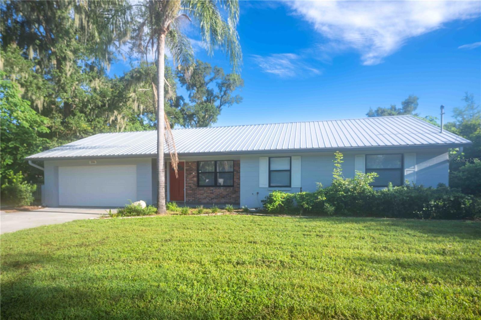 Photo of 206 JAMES STREET BRANDON FL 33510