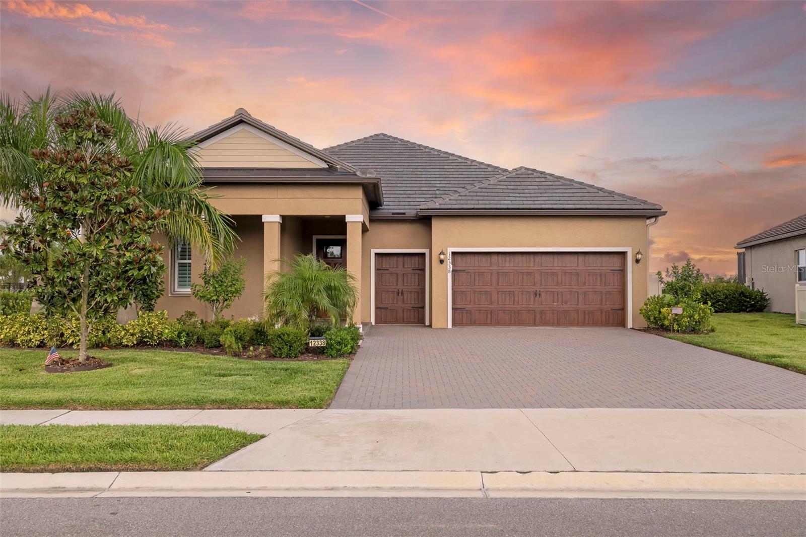 Photo of 12338 VIOLET JASPER DRIVE PARRISH FL 34219