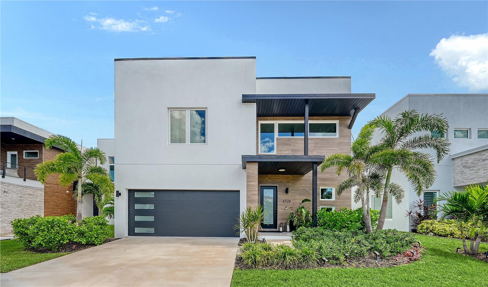 Photo of 4726 RIVETTA COURT SARASOTA FL 34231
