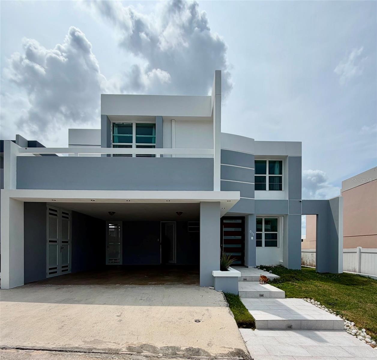 Photo of 302 calle echinata O-11 BOSQUE DE LOS PINOS BAYAMON PR 00957