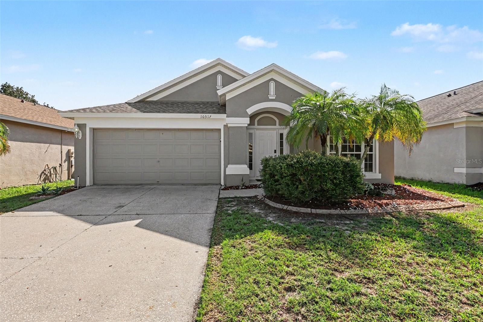 Photo of 10317 HUNTERS HAVEN BOULEVARD RIVERVIEW FL 33578