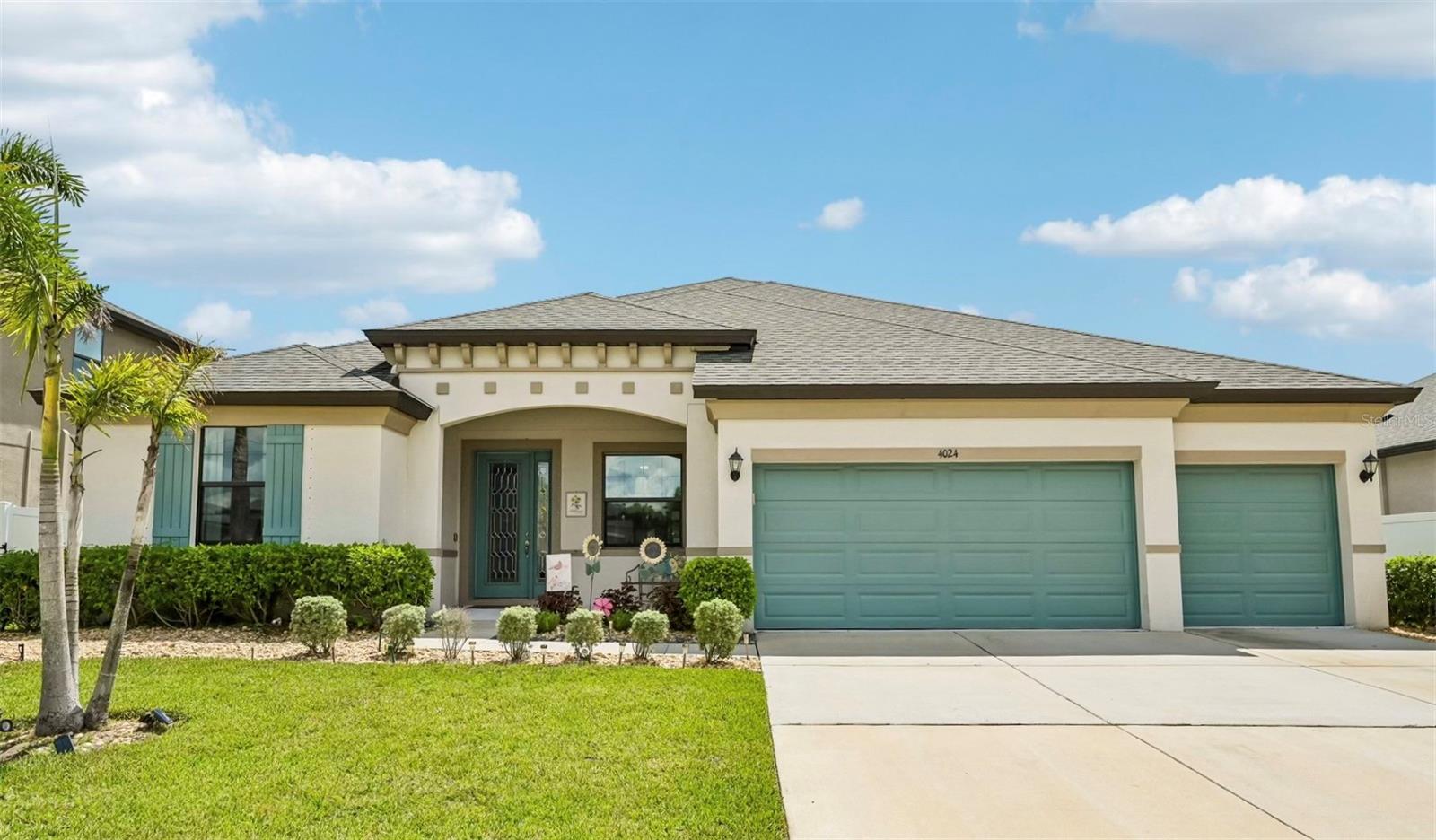 Photo of 4024 SALIDA DELSOL DRIVE SUN CITY CENTER FL 33573