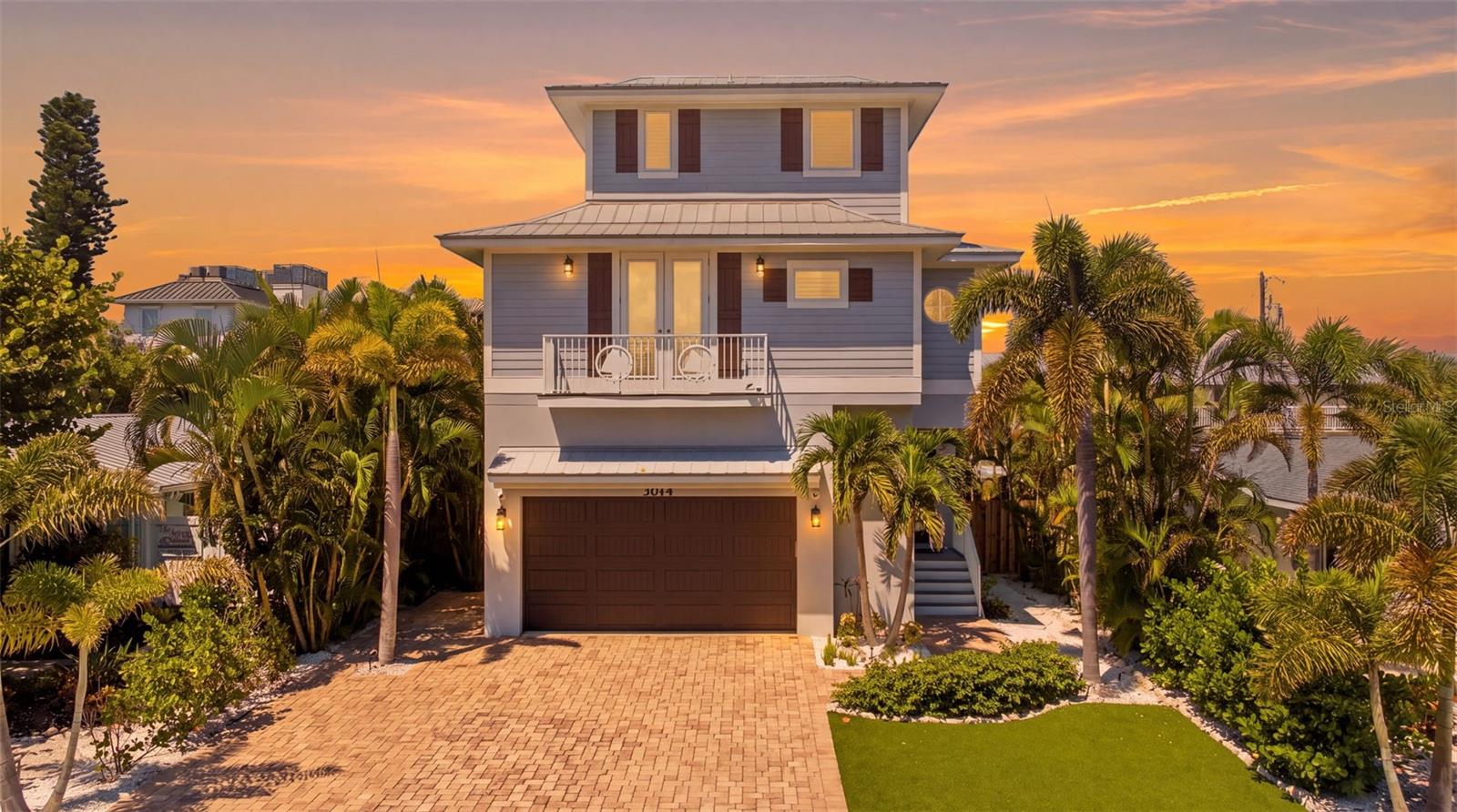 Photo of 3014 AVENUE BRADENTON BEACH FL 34217