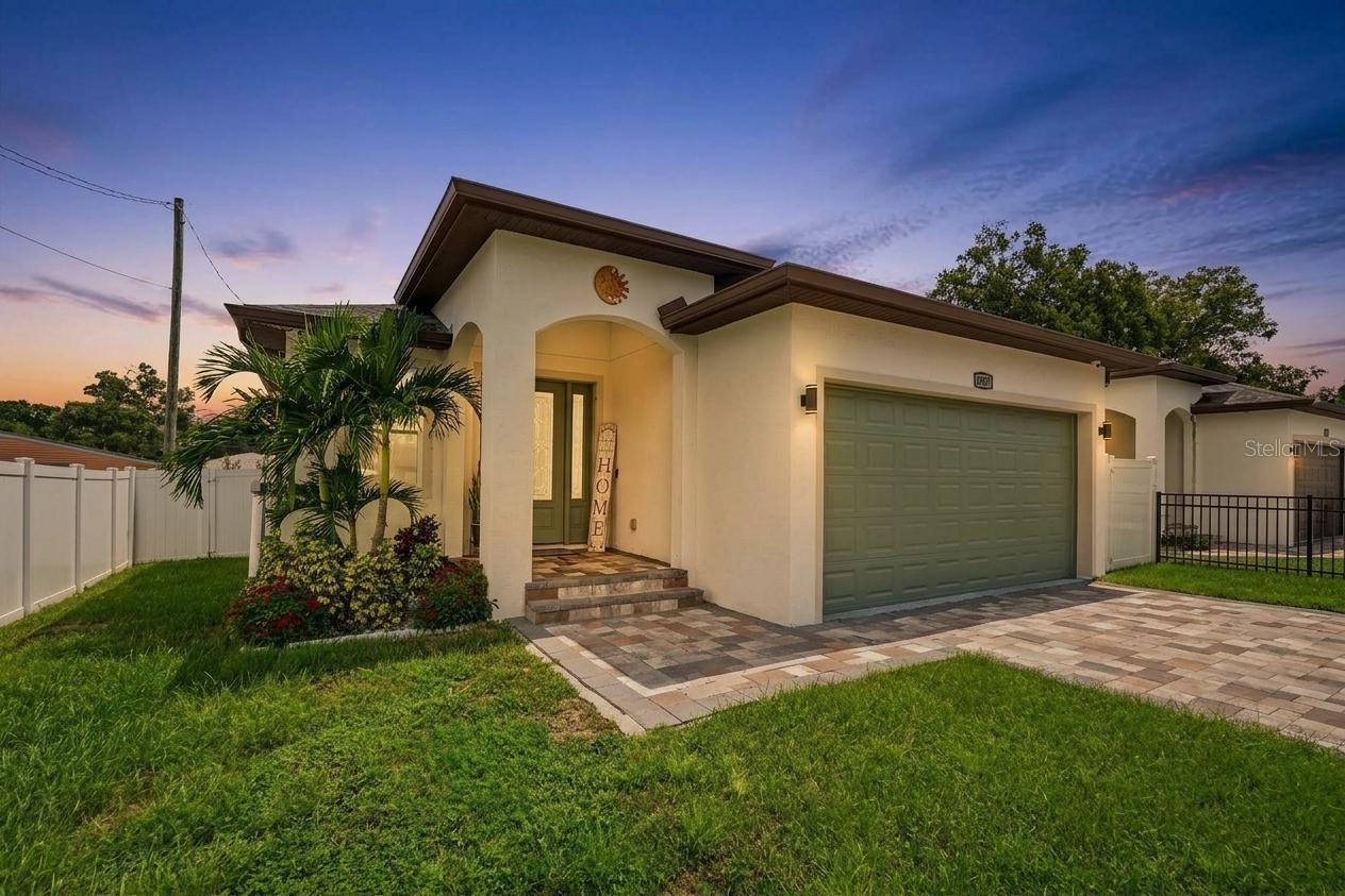 Photo of 8307 N GOMEZ AVENUE TAMPA FL 33614