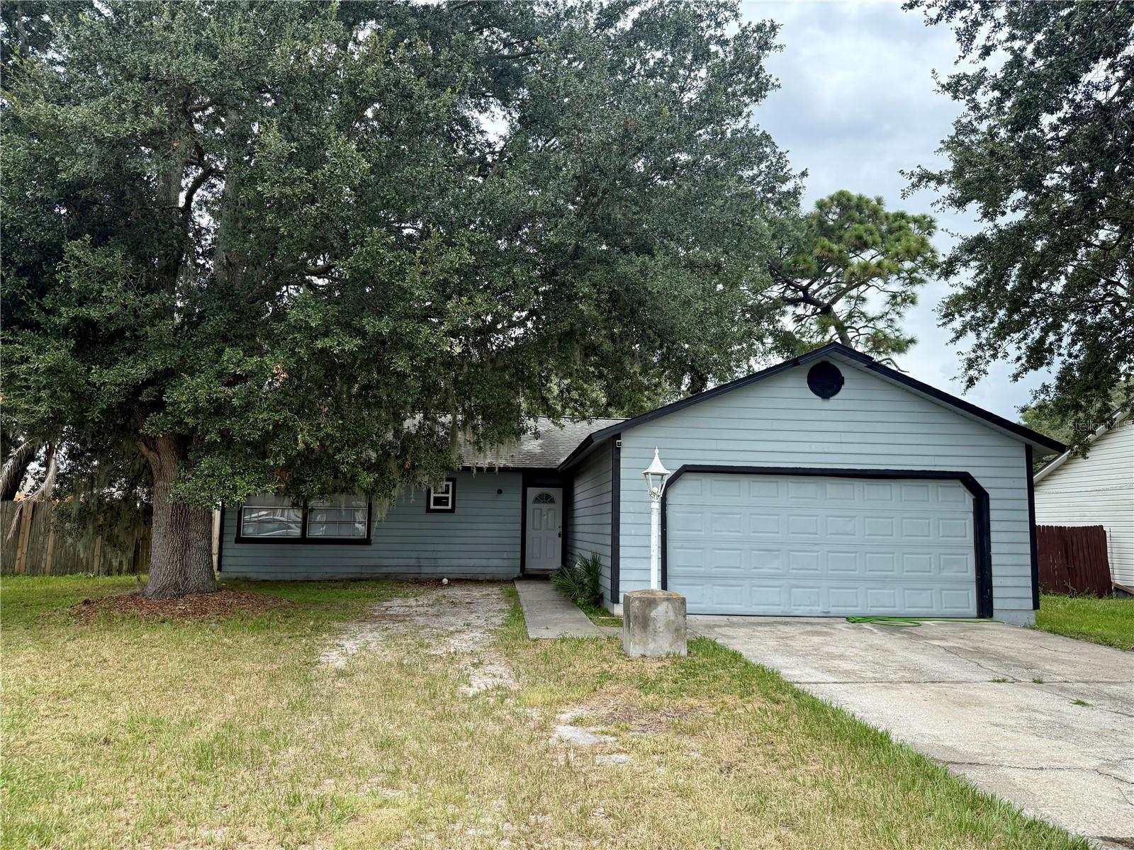Photo of 316 SUMMERSET DRIVE APOPKA FL 32712