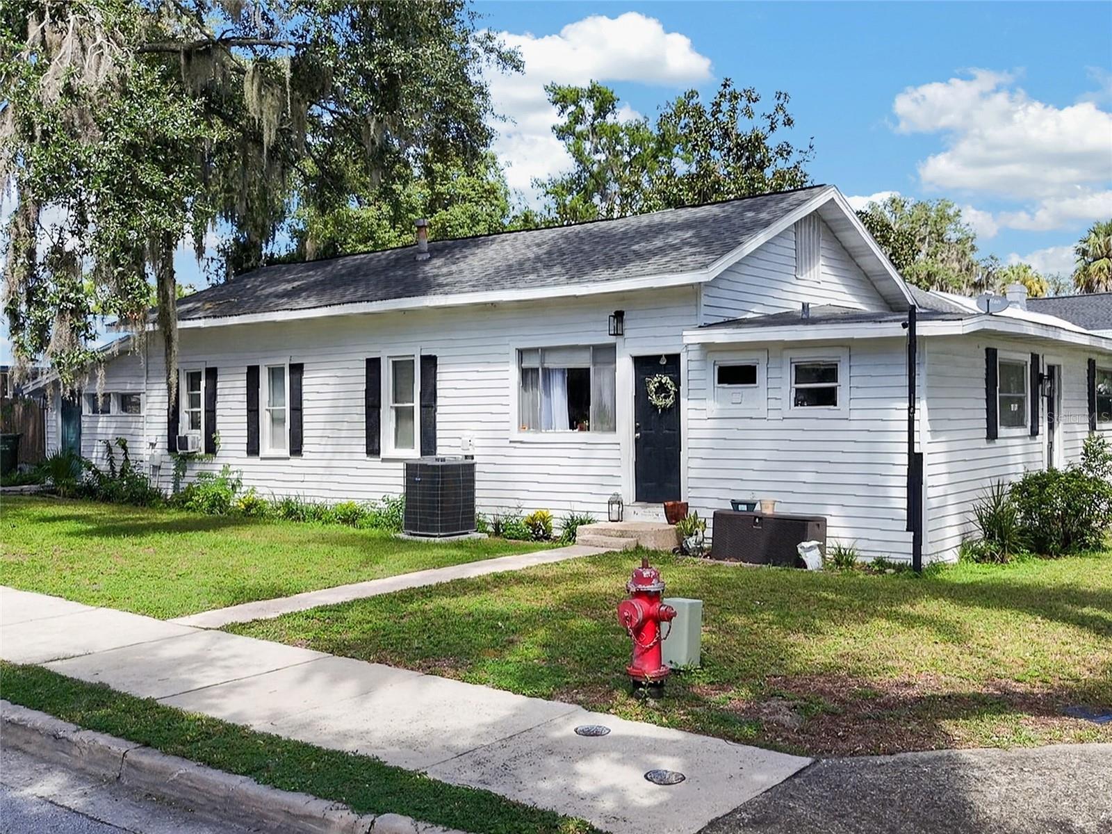 Photo of 325 S 2ND STREET LEESBURG FL 34748