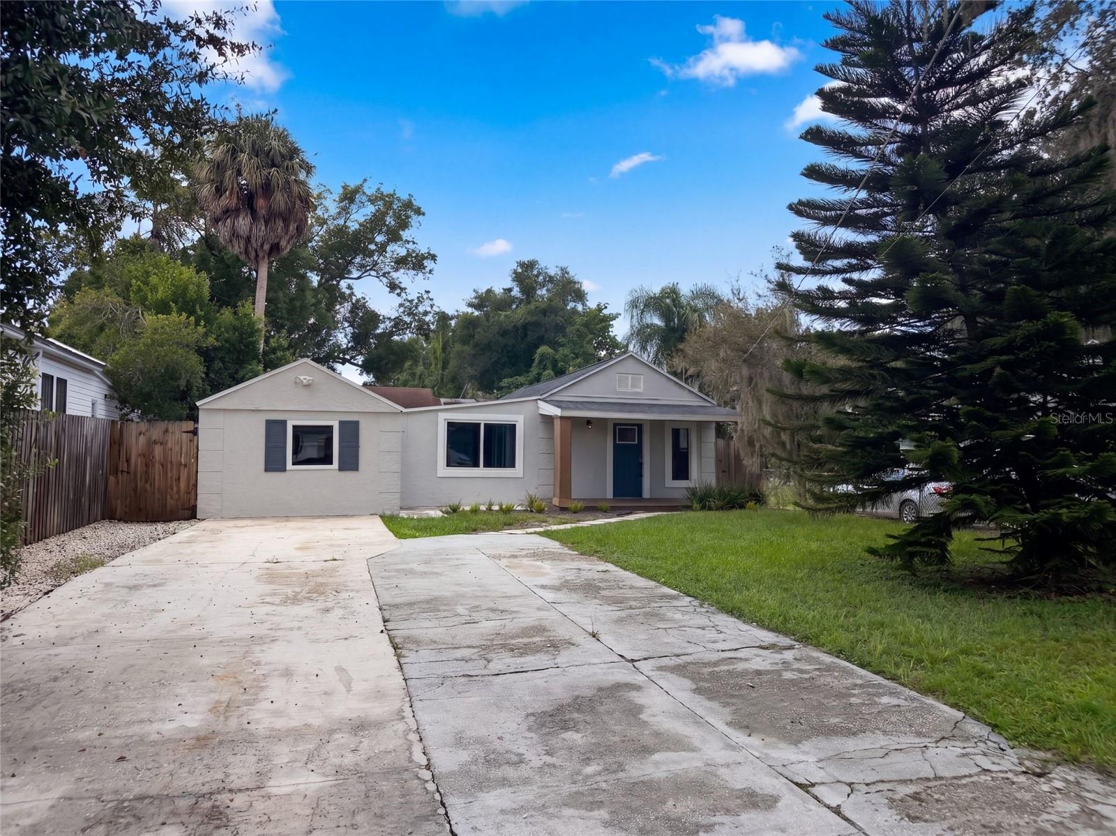 Photo of 212 W HIAWATHA STREET TAMPA FL 33604