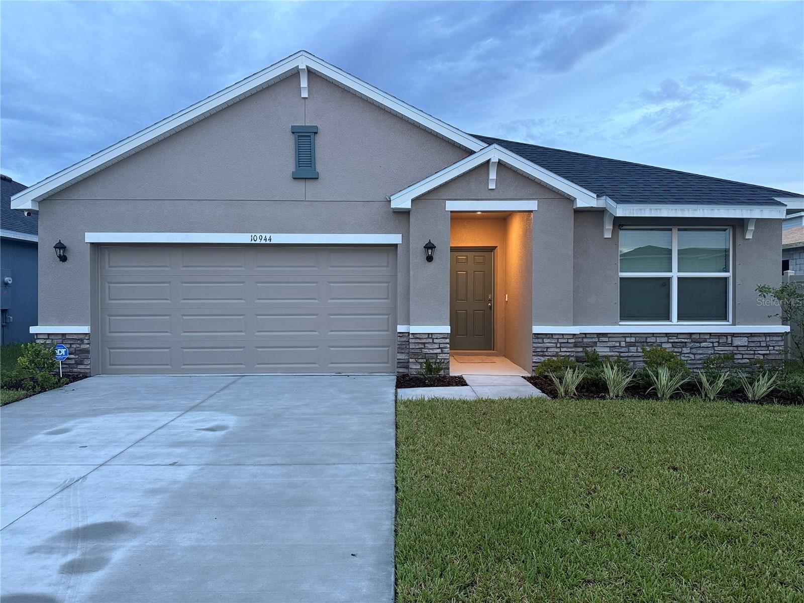 Photo of 10944 RABBIT GROVE TRAIL PARRISH FL 34219