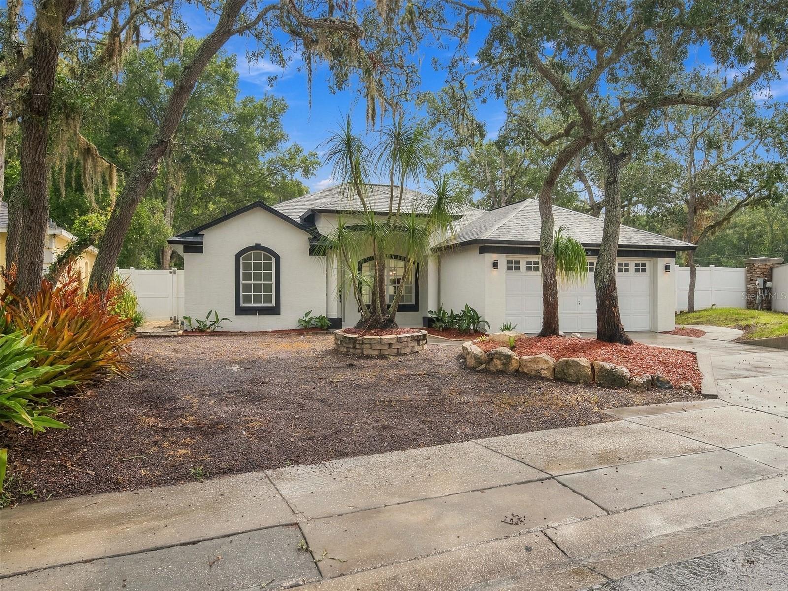Photo of 11836 HUNTERS LAKE DRIVE NEW PORT RICHEY FL 34654
