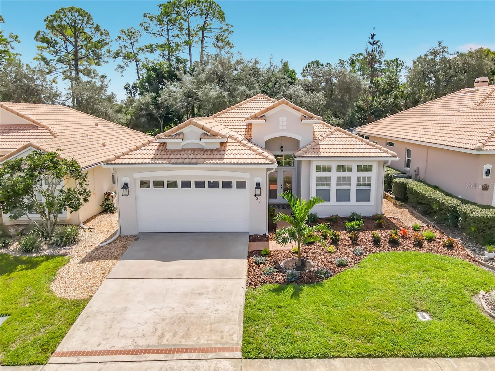 Photo of 433 FENWICK CT DEBARY FL 32713