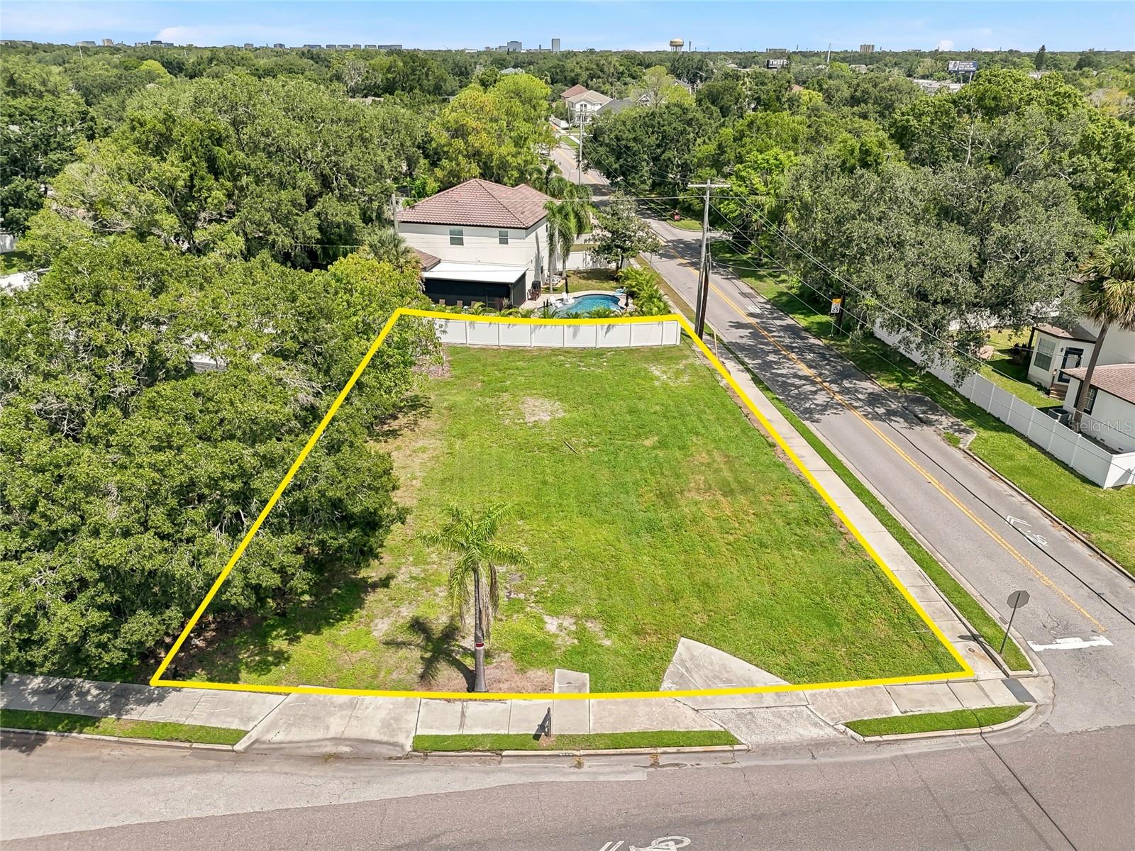 Photo of 3622 W TAMPA CIRCLE TAMPA FL 33629