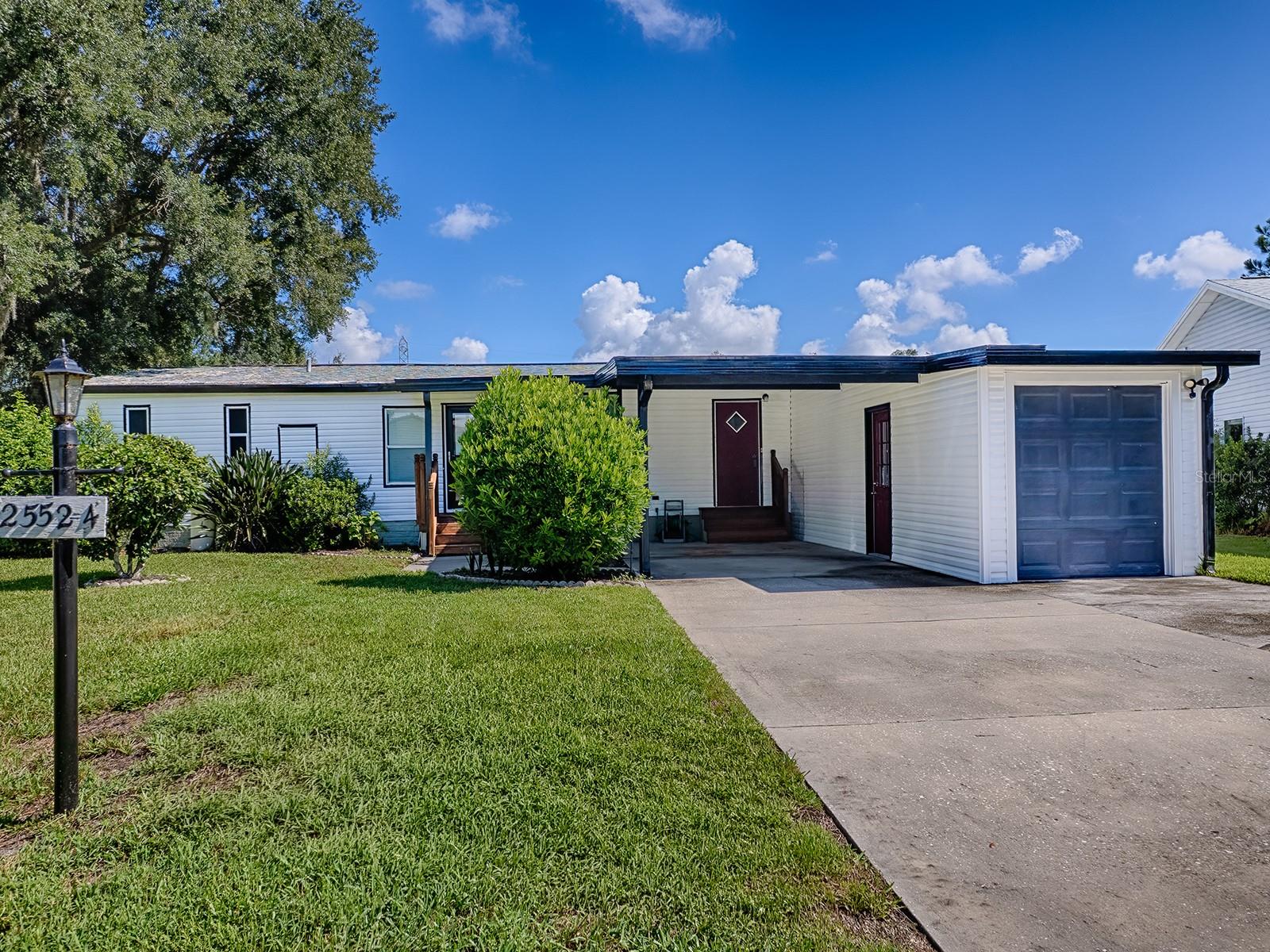 Photo of 25524 BELLE HELENE LEESBURG FL 34748