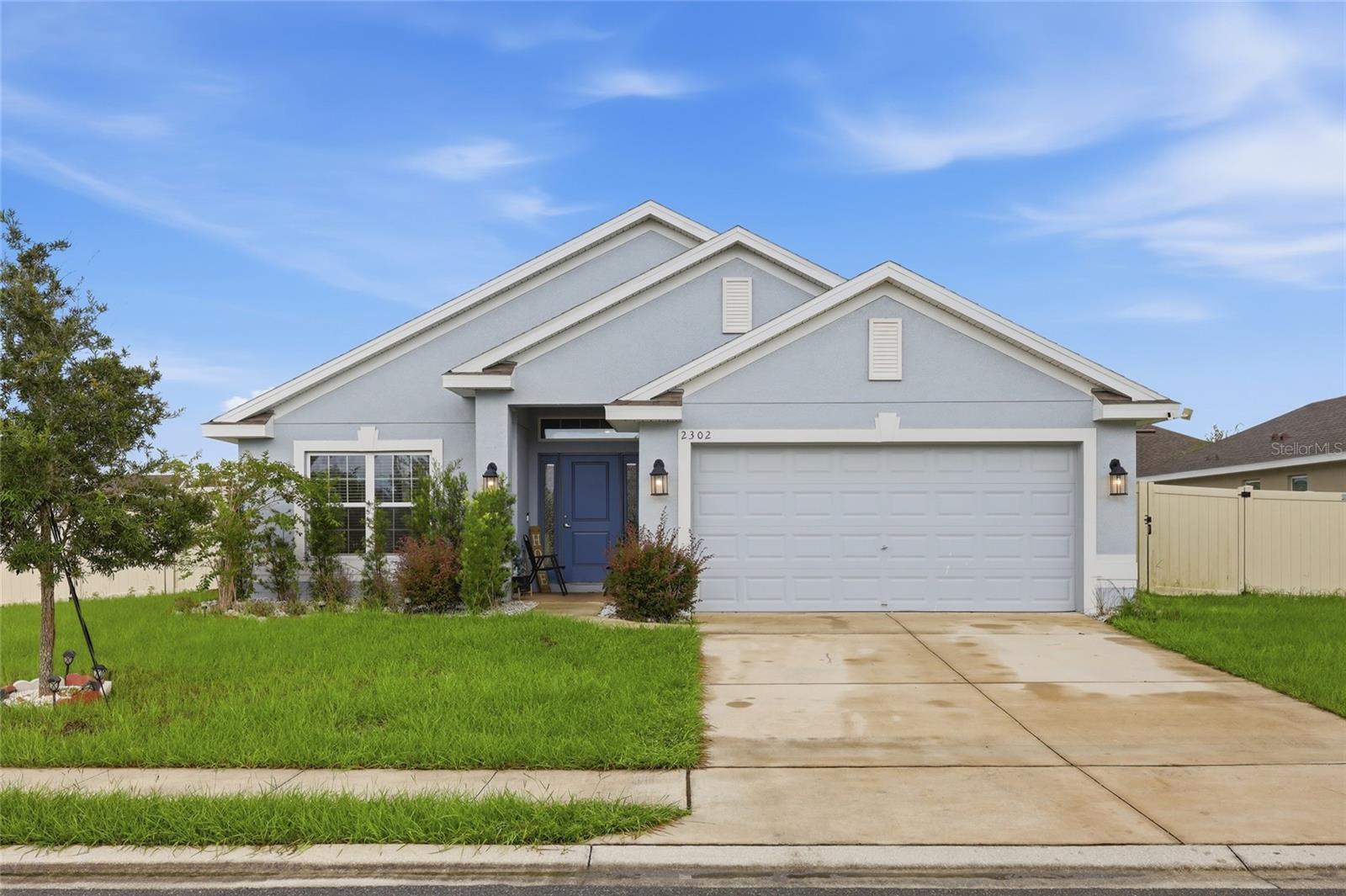 Photo of 2302 FRIENDLY CONFINES LOOP DAVENPORT FL 33837