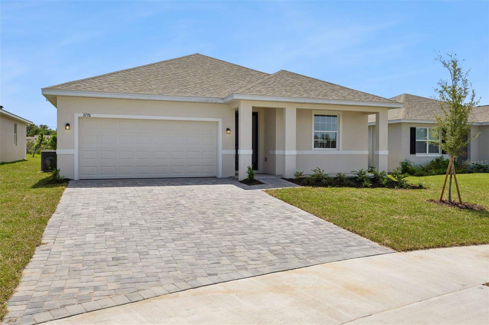 Photo of 3776 WATERCLIFF CIRCLE GRAND ISLAND FL 32735