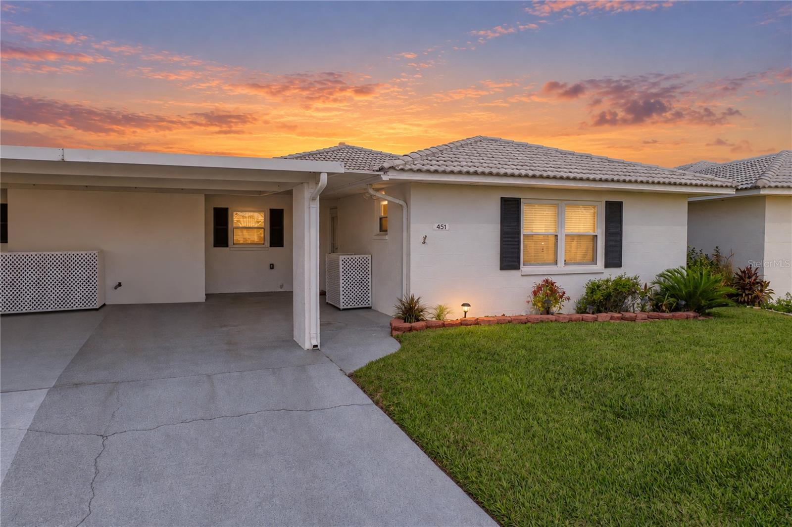 Photo of 451 CAMEO DRIVE LAKELAND FL 33803