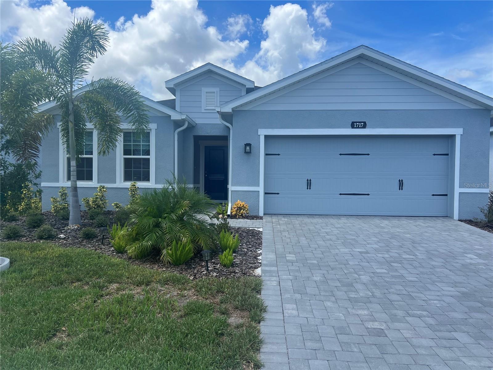 Photo of 1717 W PALMS DRIVE PORT CHARLOTTE FL 33953