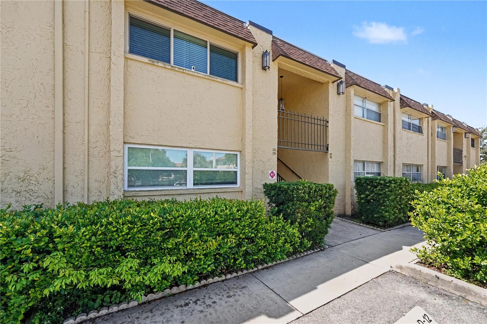 Photo of 4450 40TH AVENUE #D12 ST PETERSBURG FL 33714