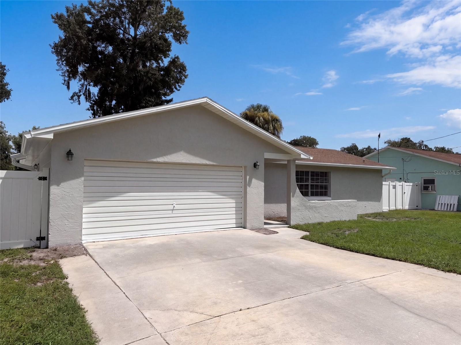 Photo of 108 CAMINO CIRCLE ORMOND BEACH FL 32174