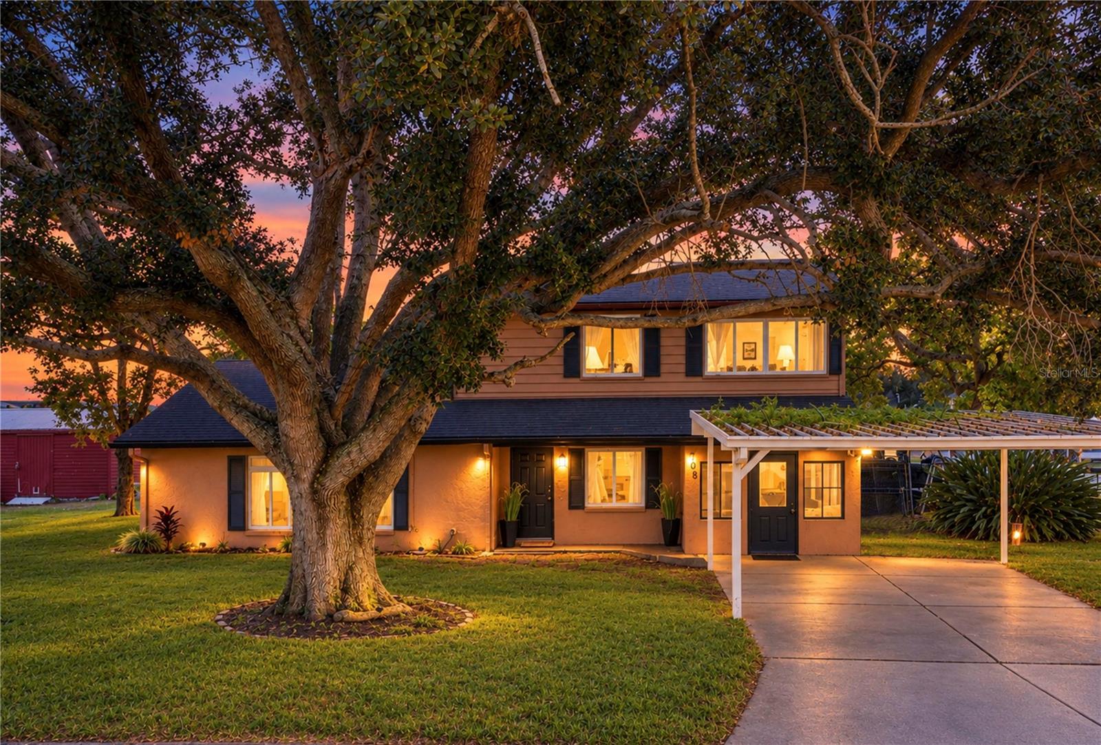 Photo of 709 HIGHLANDS AVENUE DUNDEE FL 33838