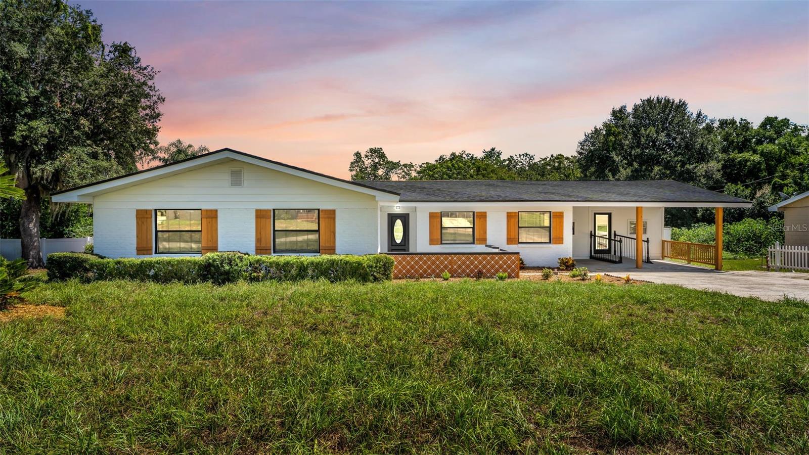 Photo of 822 17TH TERRACE WINTER HAVEN FL 33881
