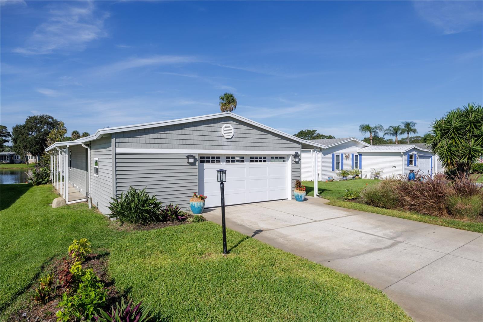 Photo of 728 NAVIGATORS WAY EDGEWATER FL 32141