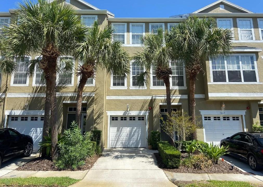 Photo of 3019 POINTEVIEW DRIVE TAMPA FL 33611