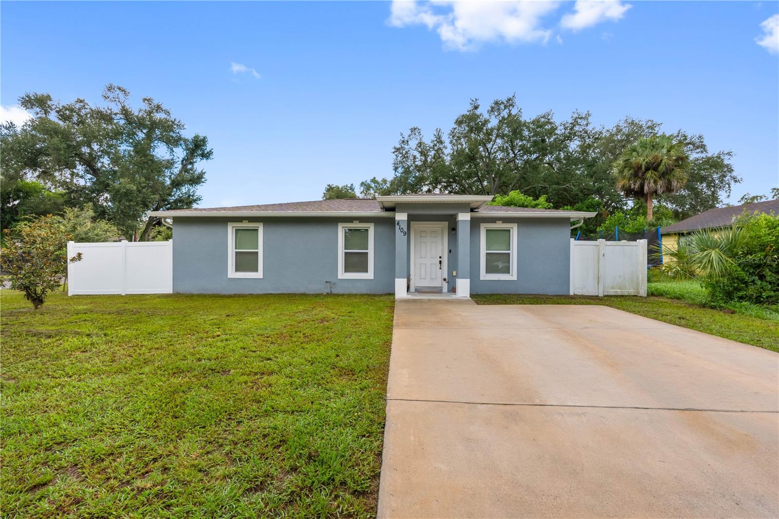 Photo of 4109 E DIANA STREET TAMPA FL 33610