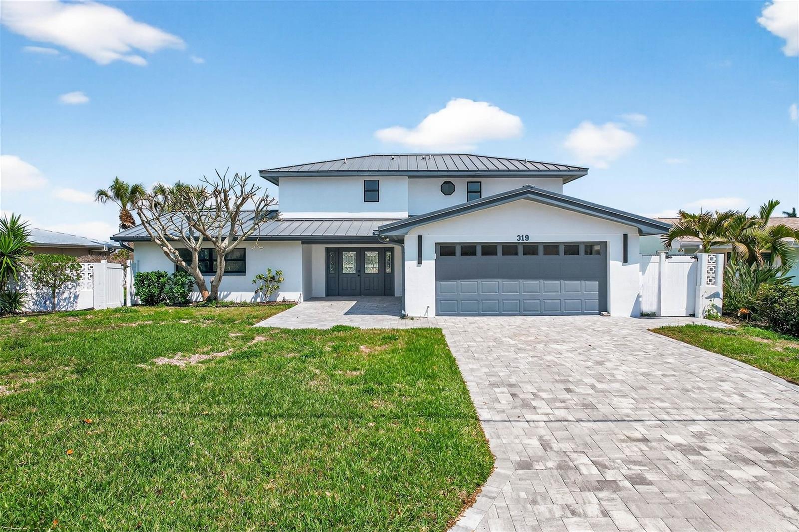 Photo of 319 MIDWAY ISLAND CLEARWATER FL 33767