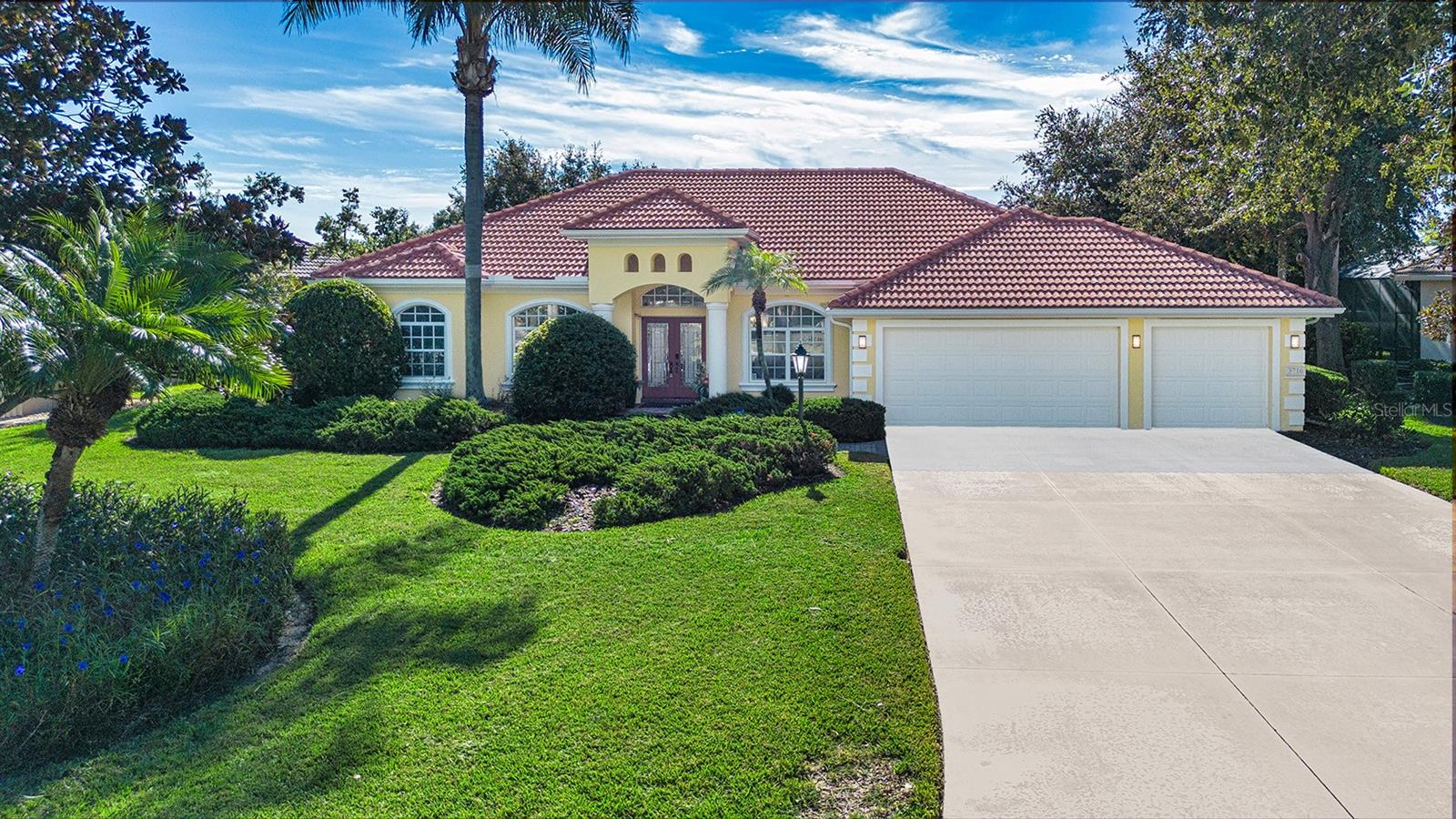 Photo of 3716 EAGLE HAMMOCK DRIVE SARASOTA FL 34240