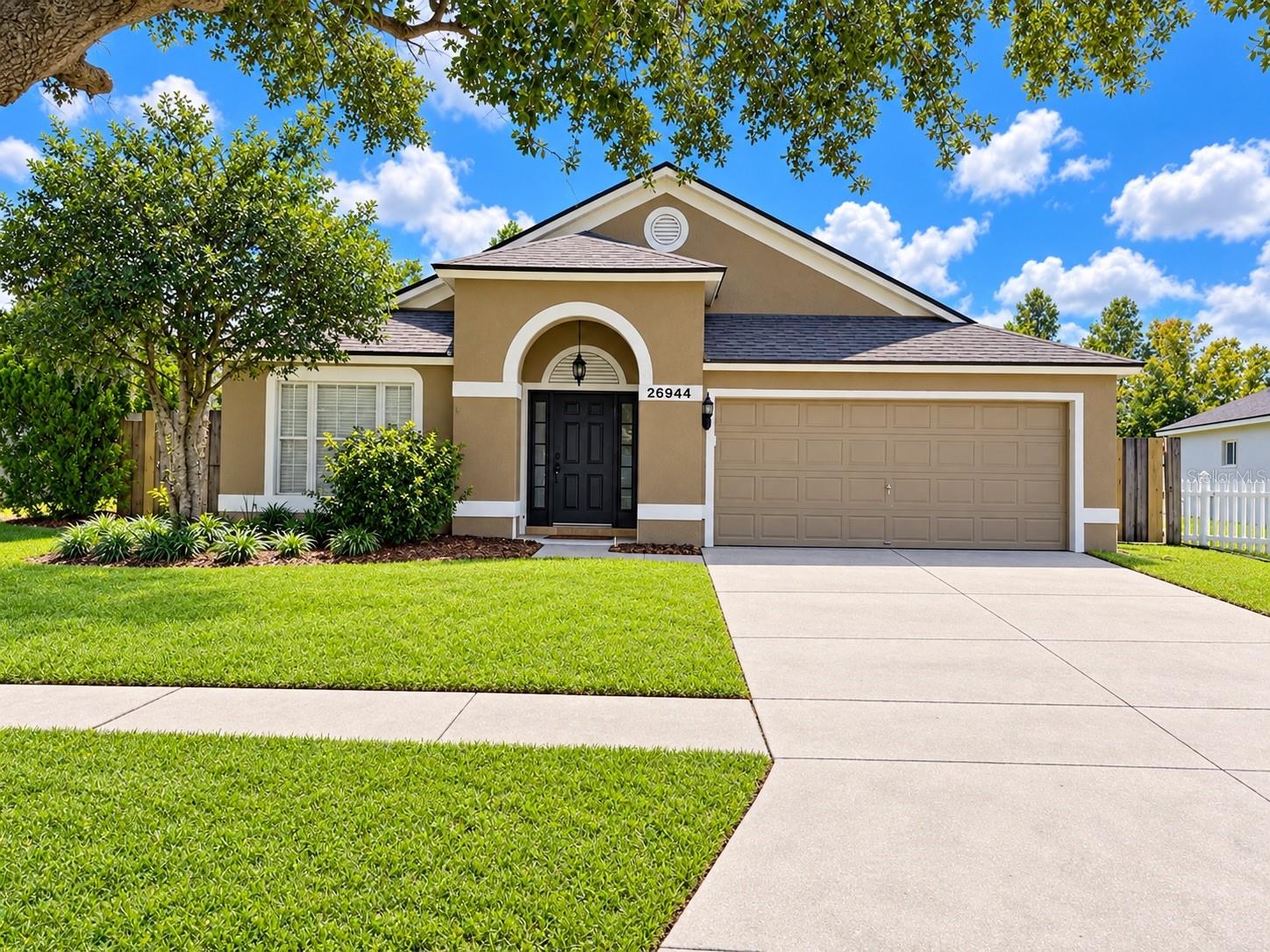 Photo of 26944 AFFIRMED DRIVE WESLEY CHAPEL FL 33544