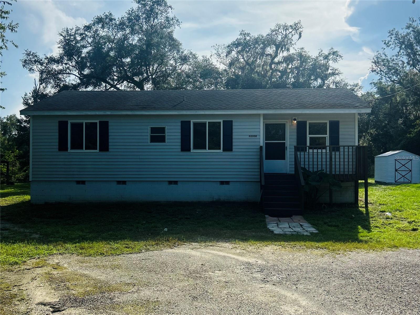 Photo of 32350 MARCHMONT CIRCLE DADE CITY FL 33523