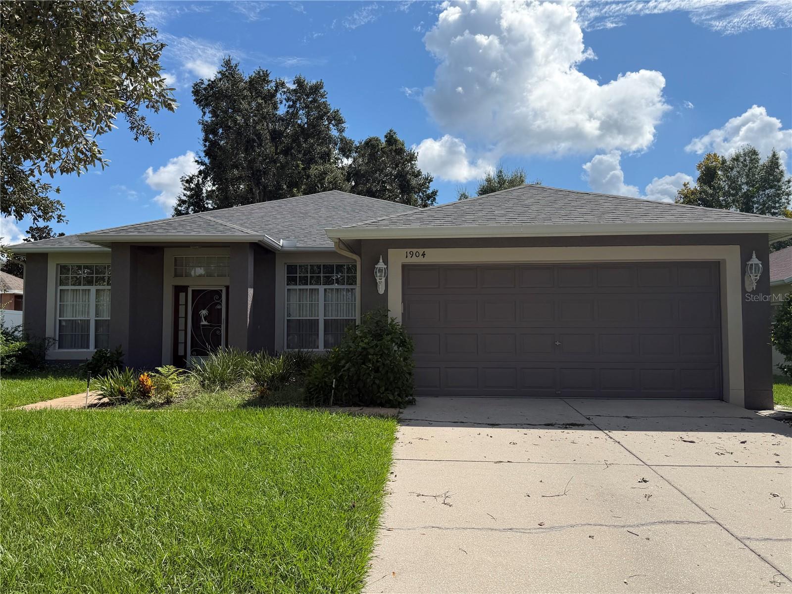 Photo of 1904 SAMANTHA LANE VALRICO FL 33594