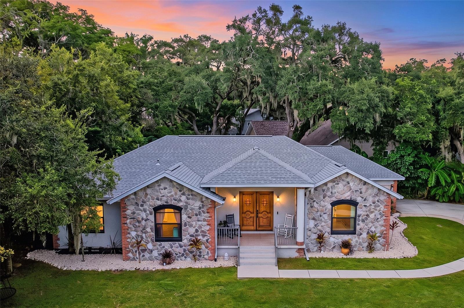 Photo of 2640 MAPLELOFT LANE SARASOTA FL 34232