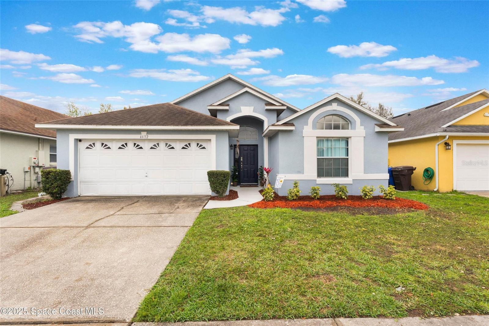 Photo of 4632 EAGLE PEAK DRIVE KISSIMMEE FL 34746