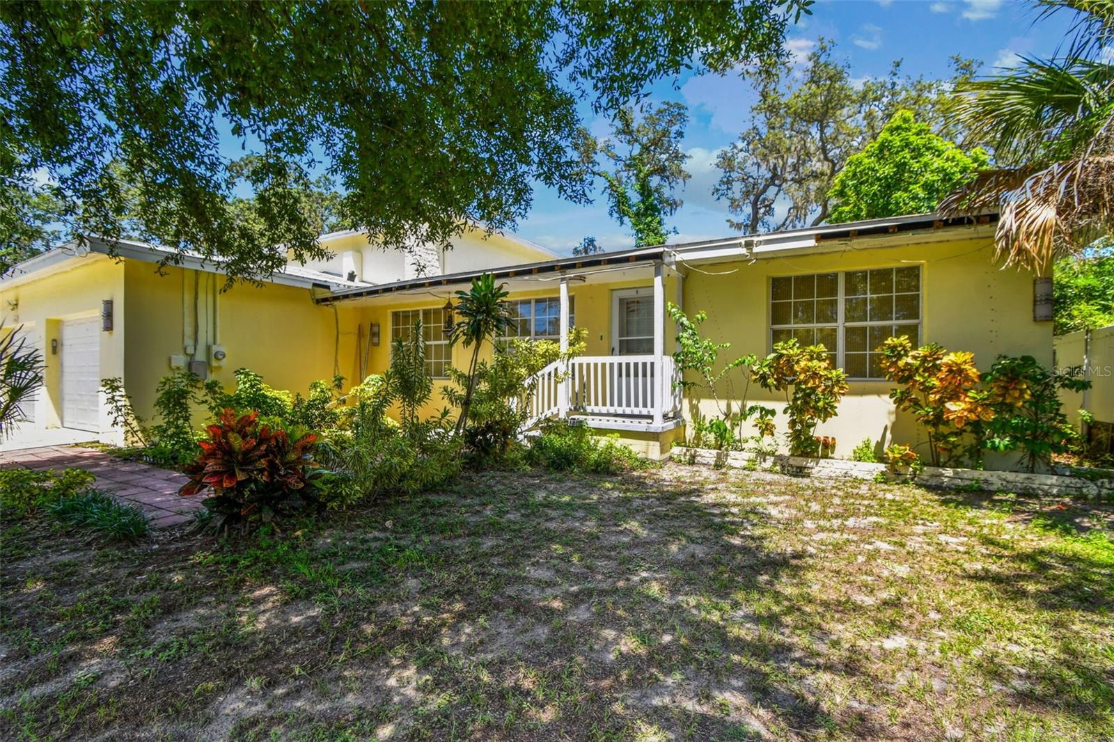 Photo of 1377 S WASHINGTON AVENUE CLEARWATER FL 33756
