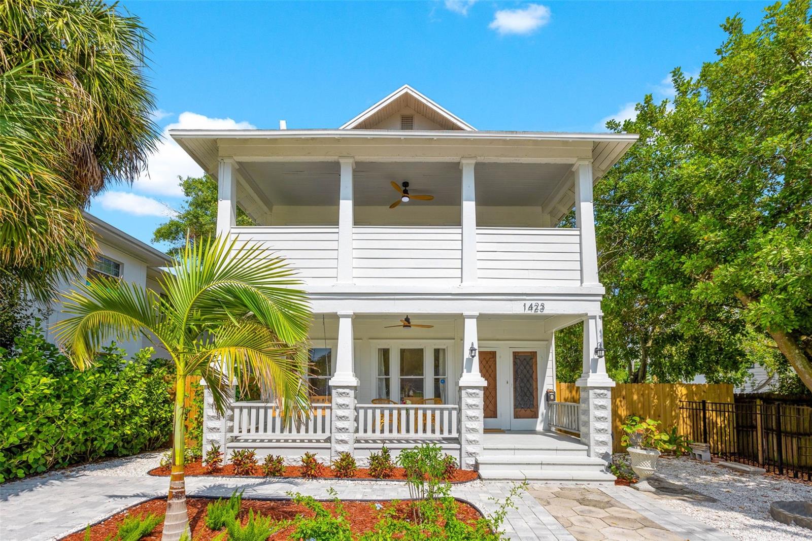 Photo of 1423 DR MARTIN LUTHER KING JR STREET ST PETERSBURG FL 33704