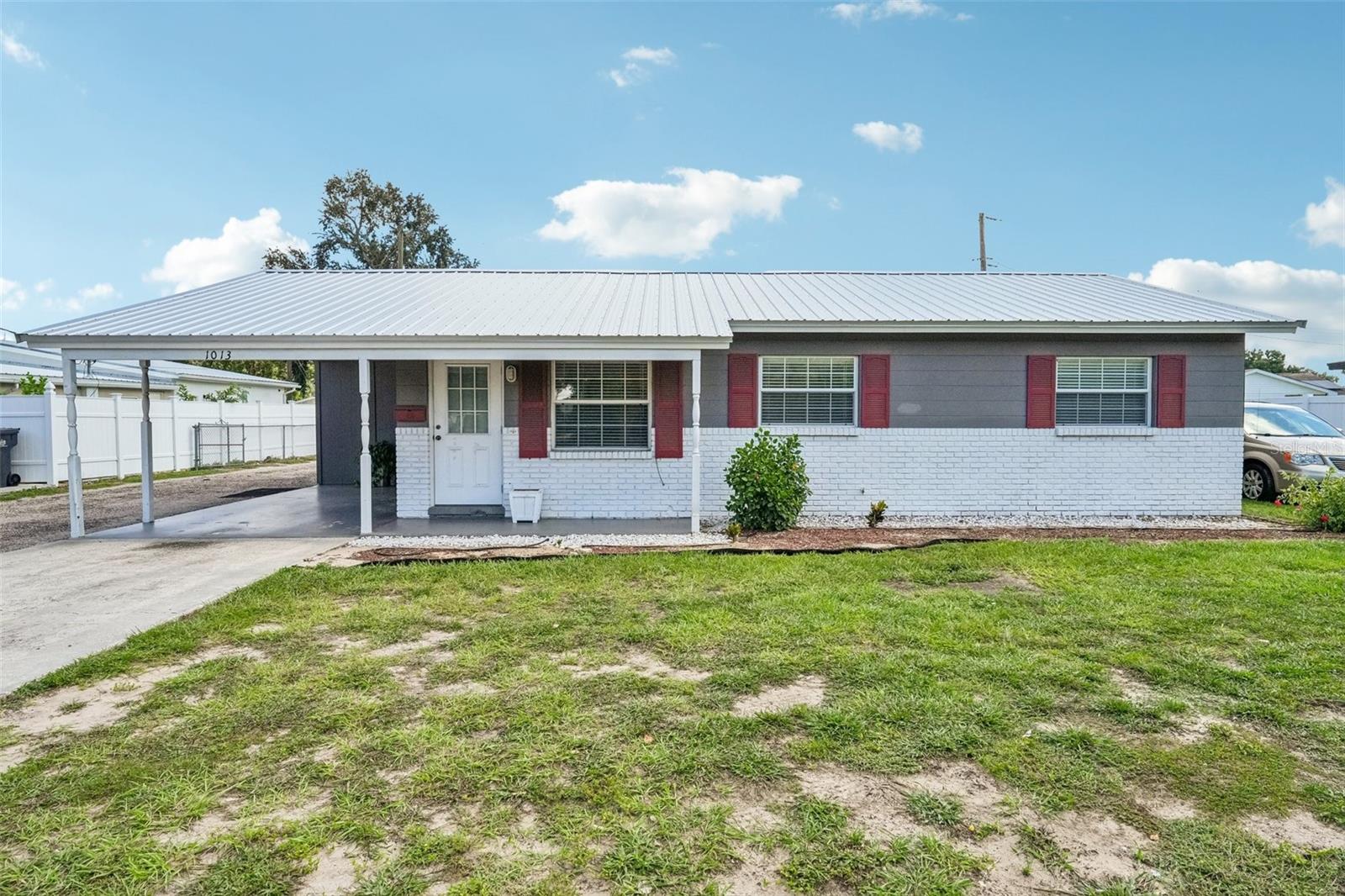 Photo of 1013 N PARSONS AVENUE BRANDON FL 33510