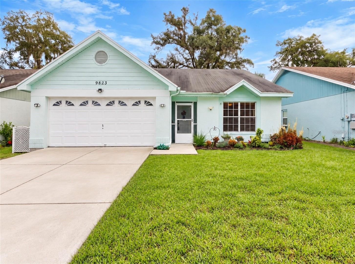 Photo of 9823 SIR FREDERICK STREET TAMPA FL 33637