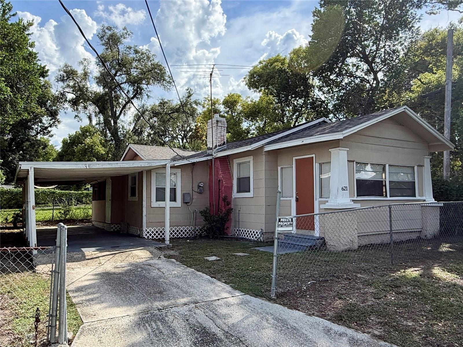 Photo of 621 E MYRTLE STREET LAKELAND FL 33801