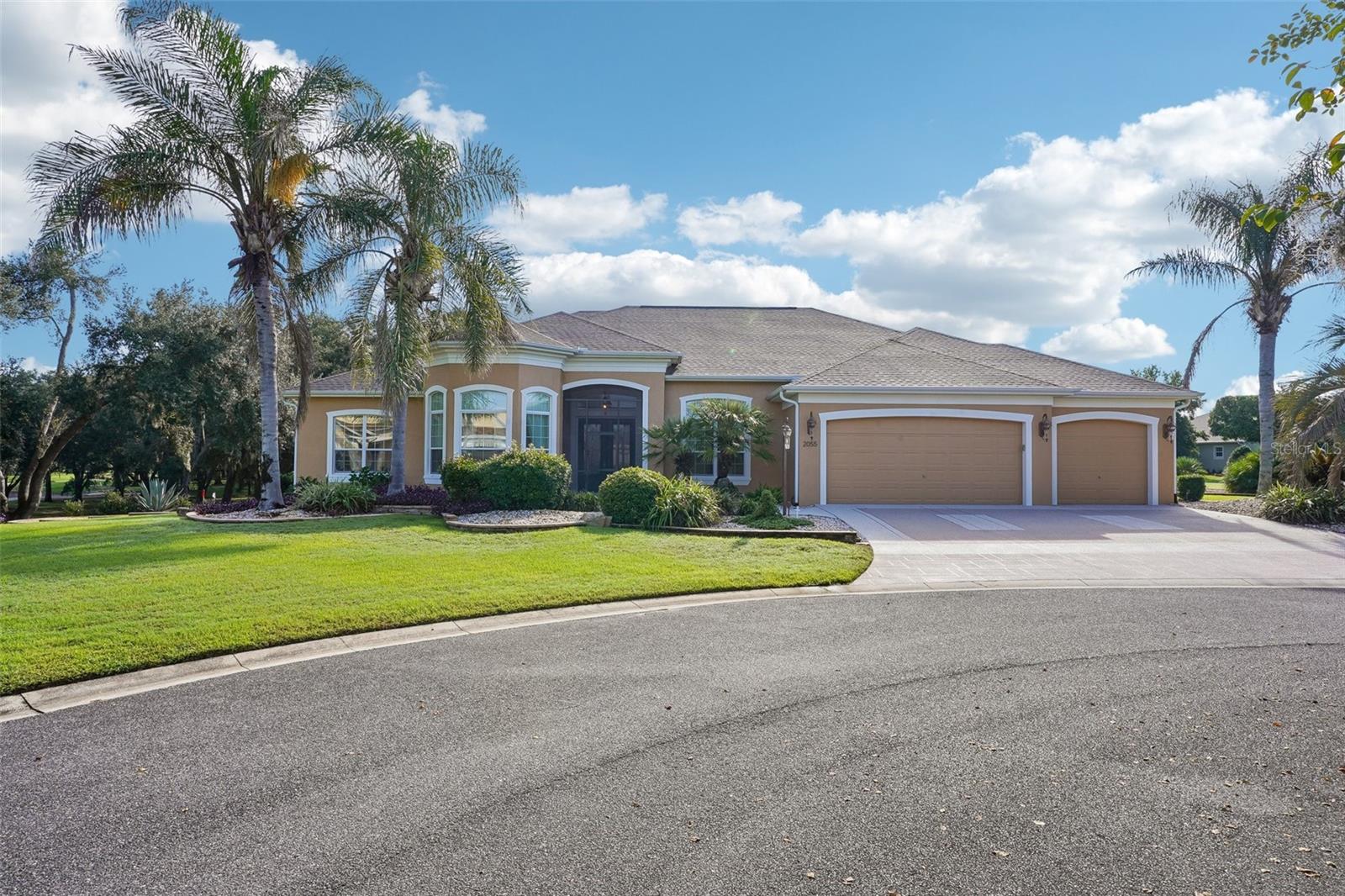 Photo of 2055 LAKE RIDGE DRIVE THE VILLAGES FL 32162