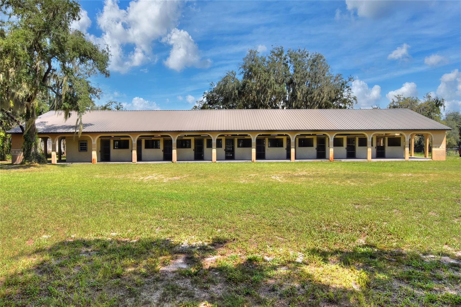 Photo of 20431 KEENE ROAD WIMAUMA FL 33598