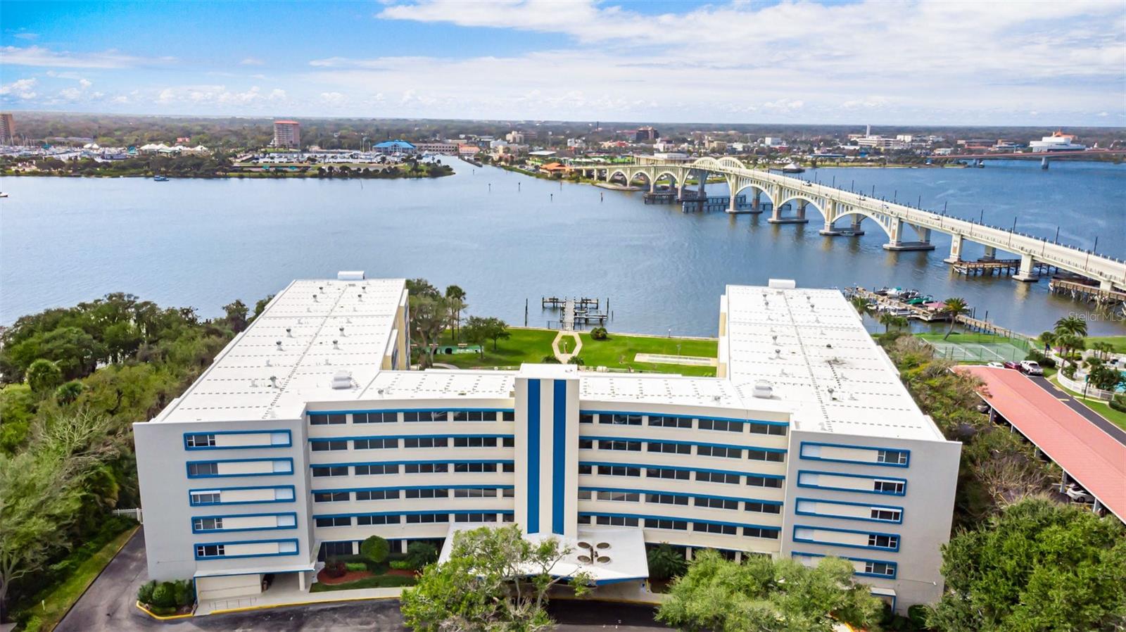 Photo of 1224 S PENINSULA DRIVE #415 DAYTONA BEACH FL 32118