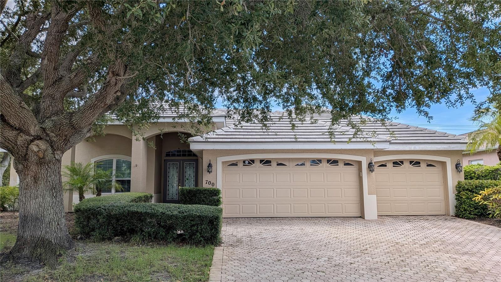 Photo of 700 SHADOW BAY WAY OSPREY FL 34229