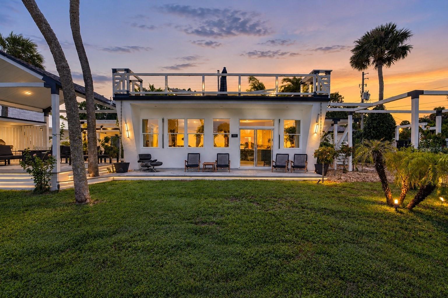 Photo of 500 S RIVERSIDE DRIVE EDGEWATER FL 32132