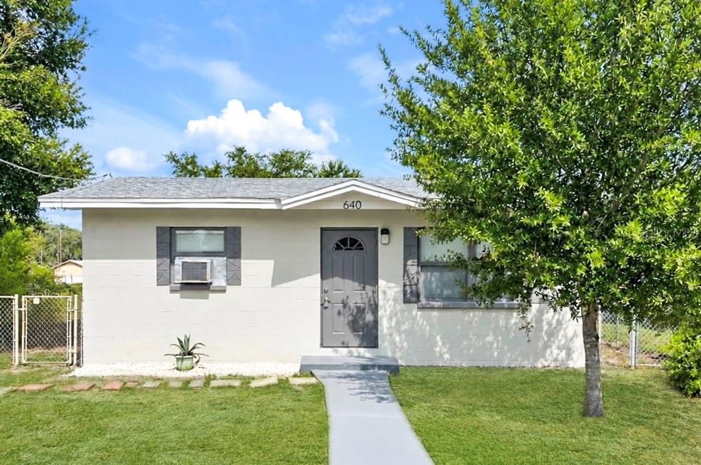 Photo of 640 N 8TH STREET EAGLE LAKE FL 33839